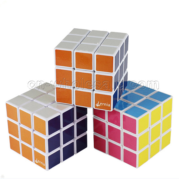 2018 New Wholesale Price Customized Eco-Friendly Magic Cube