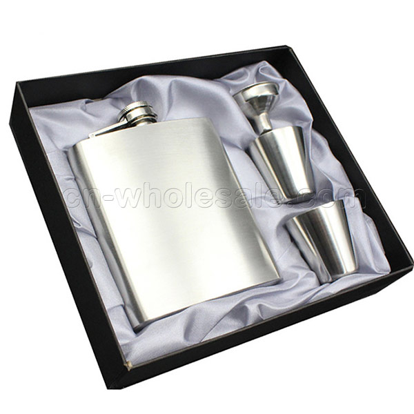 Laser engraving 7 oz Stainless Steel Hip Flask Gift set with Shot Cups